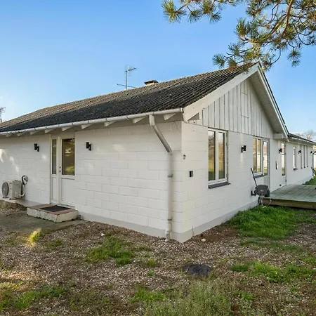 Hébergement de vacances Awesome In Grlev With Wifi And 4 Bedrooms