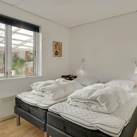 Hébergement de vacances Awesome In Grlev With Wifi And 4 Bedrooms Gorlev